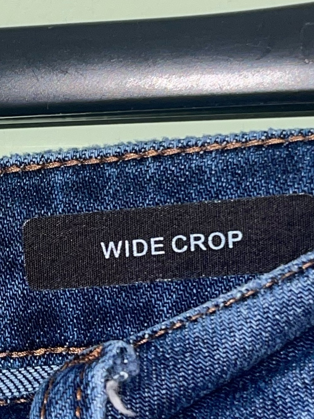 Judy Blue Dottie high rise button fly wide leg cropped jeans. Size 15/32 - Picture 8 of 12